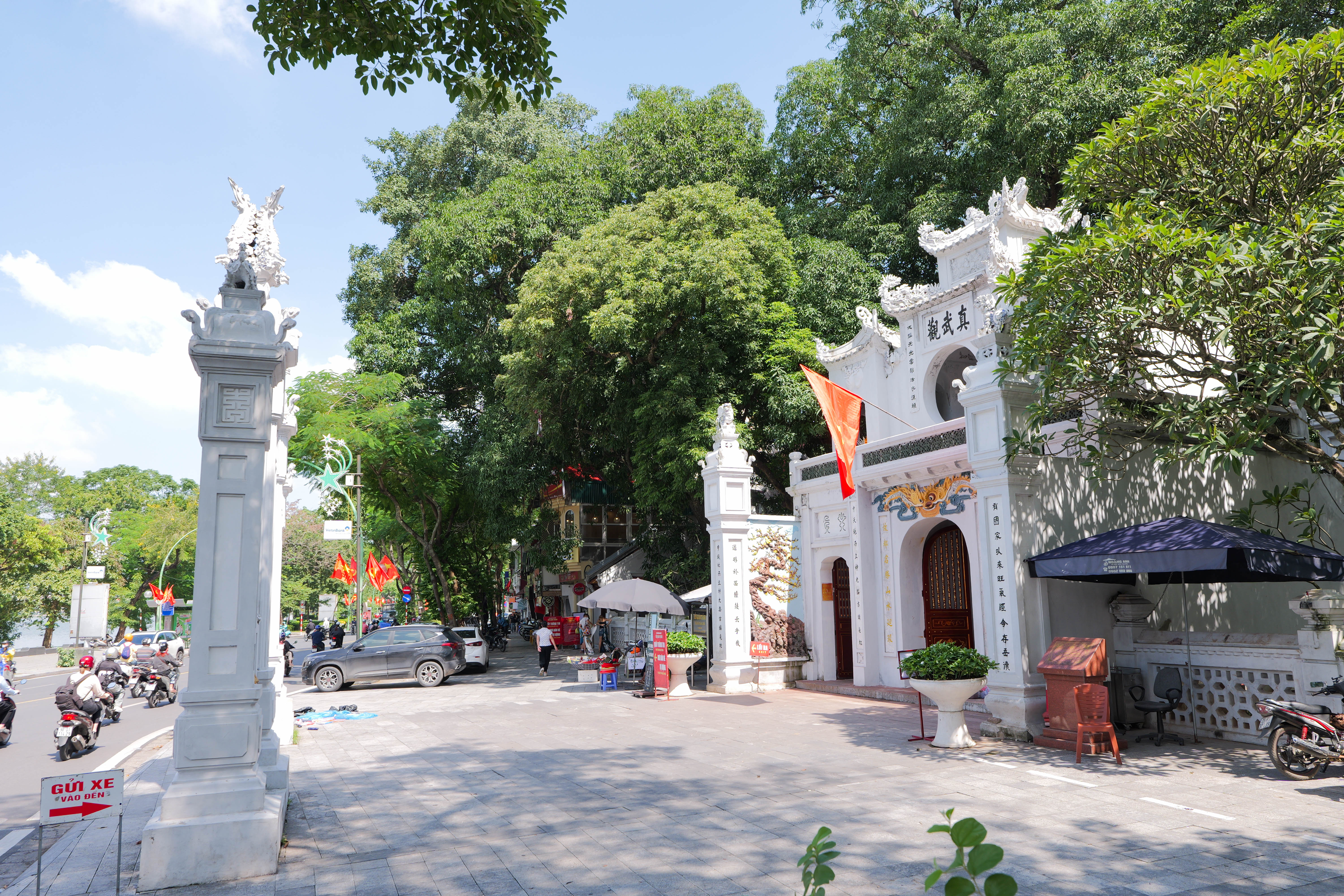 Đền Quán Thánh - Trấn Bắc